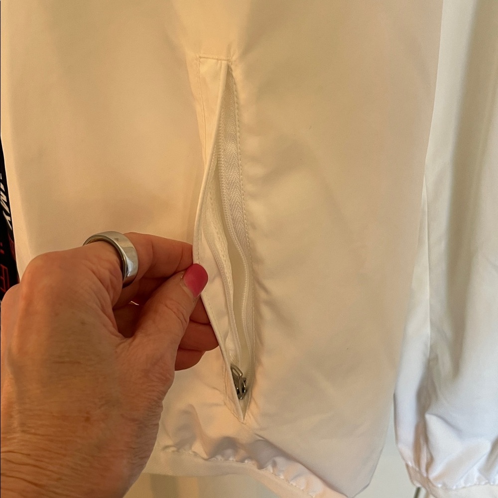 NWT Tommy Hilfiger Windbreaker Jacket - Picture 4 of 9